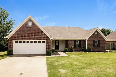 7139 Maplewood Rd - Olive Branch, MS