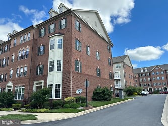 3601 Spring Hollow Ln #3601 - Frederick, MD