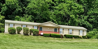5955 Daily Rd unit A - New Albany, IN