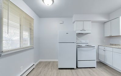 Ventnor Flatz Apartments - Lansing, MI