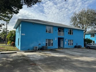 1527 Schoolhouse Street Unit A4 - Merritt Island, FL