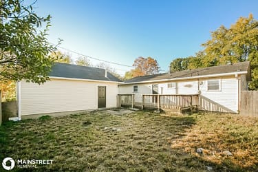2913 Dietz St - Indianapolis, IN