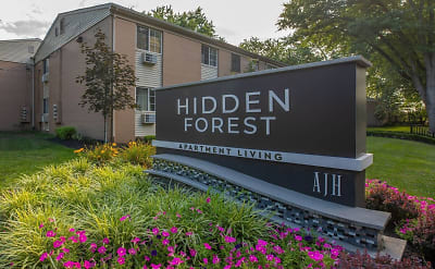 Hidden Forest Apartments - Fairless Hills, PA