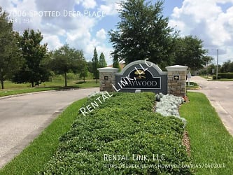 7006 Spotted Deer Place - Riverview, FL