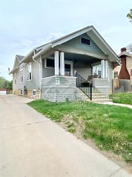 1806 8th Ave - Greeley, CO