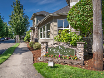 Cedar Court Apartments - Tacoma, WA