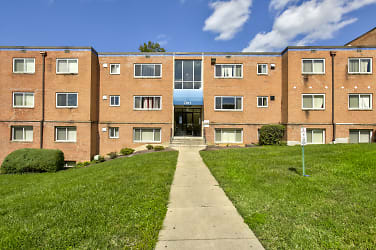 Highview Apartments - Hyattsville, MD