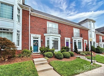 78 Huie St NW - Concord, NC