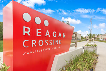 Reagan Crossing Apartments - Covington, LA