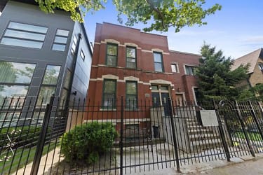 1538 N Maplewood Ave - Chicago, IL