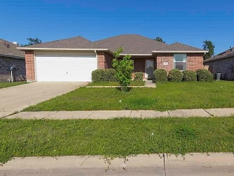 306 Capps Dr - Wylie, TX