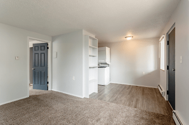 2023 Specials At Sunlight Townhomes! Apartments - Greeley, CO