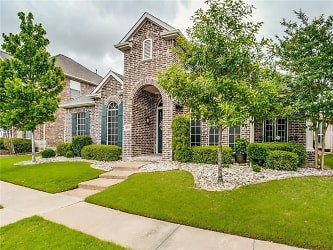 4060 Victory Dr - Frisco, TX