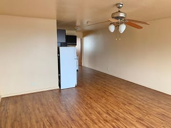 53 Central Ave unit 01/18/2017 12:00 - undefined, undefined