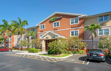 Furnished Studio - West Palm Beach Northpoint Corporate Park Apartments - West Palm Beach, FL