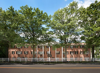 Hamilton Apartments - Rahway, NJ