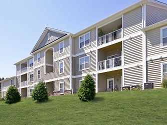 The Reserve At Manada Hill Apartments - Harrisburg, PA