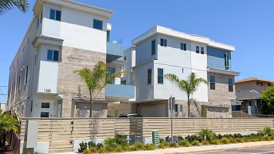 Sail Bay @ Pacific Beach Apartments - San Diego, CA