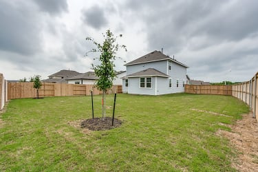 144 Thunder Oak - San Marcos, TX