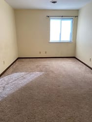 1625 Buttonwood Ct unit H - undefined, undefined