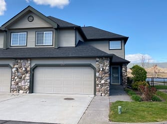279 Lone Pine Ln - The Dalles, OR