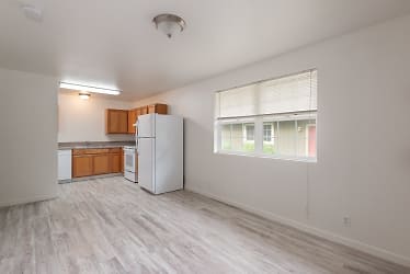 1623 SW Knoll Ave - Bend, OR