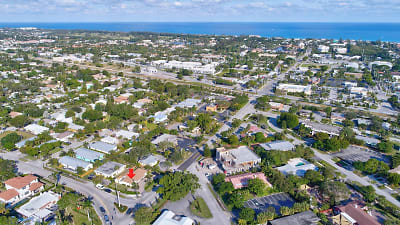 201 George Bush Blvd #W - Delray Beach, FL
