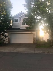 13670 SW Wrightwood Ct - Portland, OR