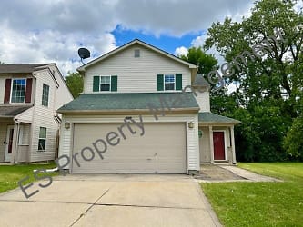 10819 Amber Glow Ln - Indianapolis, IN