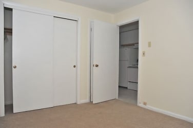 B180 (Keewaydin Pines) Apartments - Laconia, NH