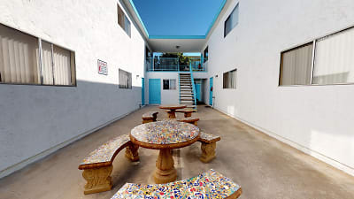 Del Coronado Villas 2 Apartments - Imperial Beach, CA