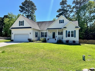 421 Celtic Ash St - Sneads Ferry, NC