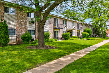 Park Ridge Commons Apartments - Des Plaines, IL