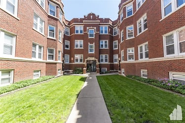 6415 N Greenview Ave unit 2W - Chicago, IL