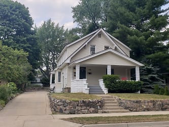 133 Terry Ave - Rochester, MI
