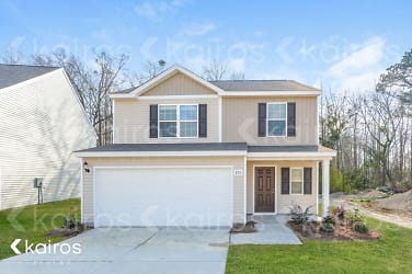 355 Common Reed Dr - Gilbert, SC