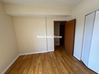 6417 N Greenview Ave unit W2 - Chicago, IL