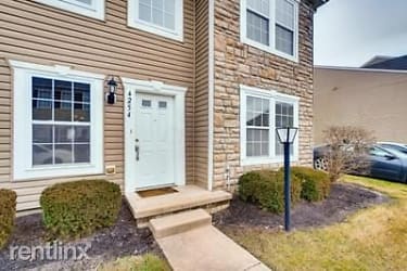 4254 Bowman Meadow Dr - Canal Winchester, OH