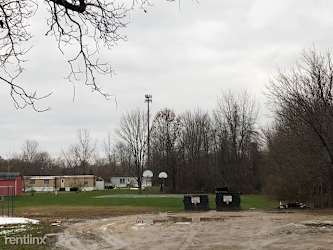 43124 M-43 - Paw Paw, MI