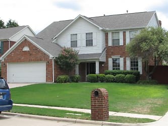 4112 Guthrie Dr - Plano, TX