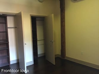 427 Pershing Ave. Market Lofts Apartments - Davenport, IA