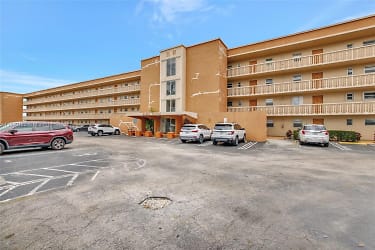 5100 SW 90th Ave #303 - undefined, undefined