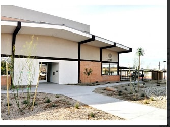 Lofts @ 10 Apartments - Phoenix, AZ