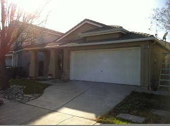 3505 Ernest Dr - Tracy, CA