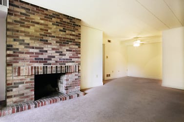6315 Fifth Ave unit 302 - Pittsburgh, PA