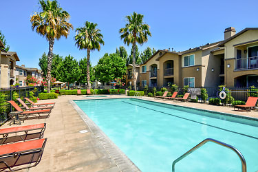 Eaton Village Apartments - Chico, CA