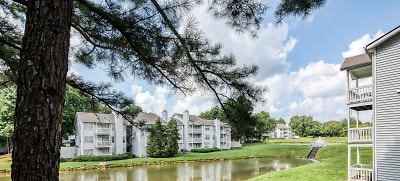Trinity Lakes Apartments - Cordova, TN