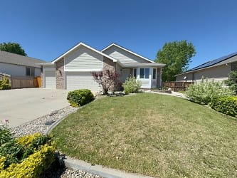 2209 68th Ave - Greeley, CO