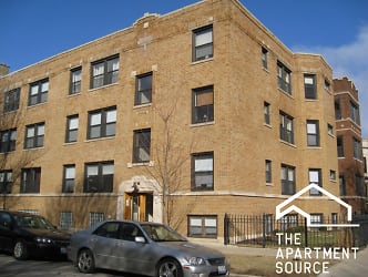 3435 N Lakewood Ave unit 2F - Chicago, IL