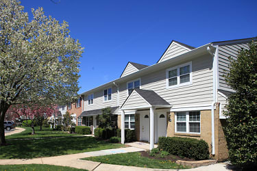 The Pointe At Harpers Mill Apartments - Millersville, MD